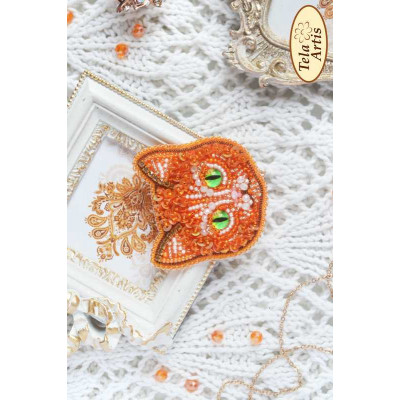 Bead Art Brooch Embroidery Kit - Ginger Cat